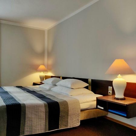 Hotel Pawlowski ซกอร์เชเลซ ภายนอก รูปภาพ